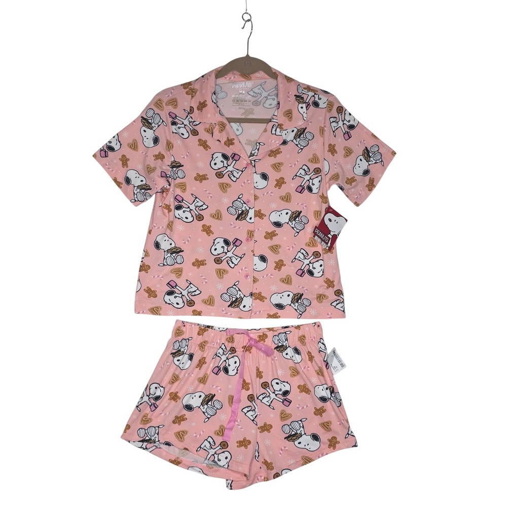 Peanuts Snoopy NWT Gingerbread Pink Pajama Set XS Short Sleeve Button Up Shorts
